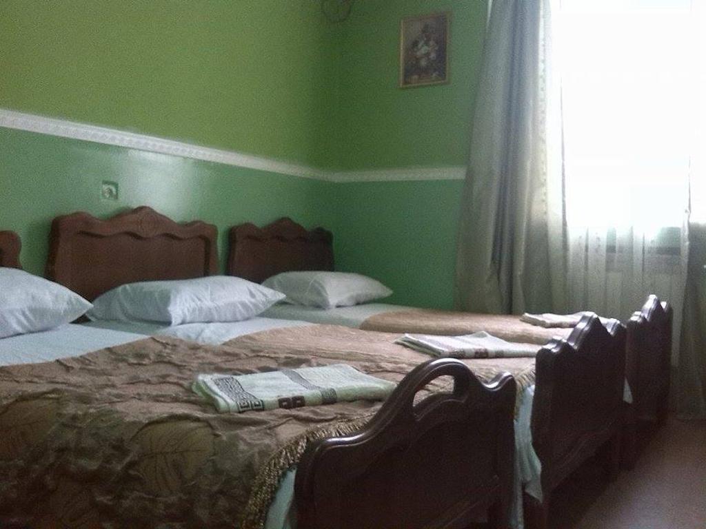 Hostel Georgia Kutaisi Ruang foto