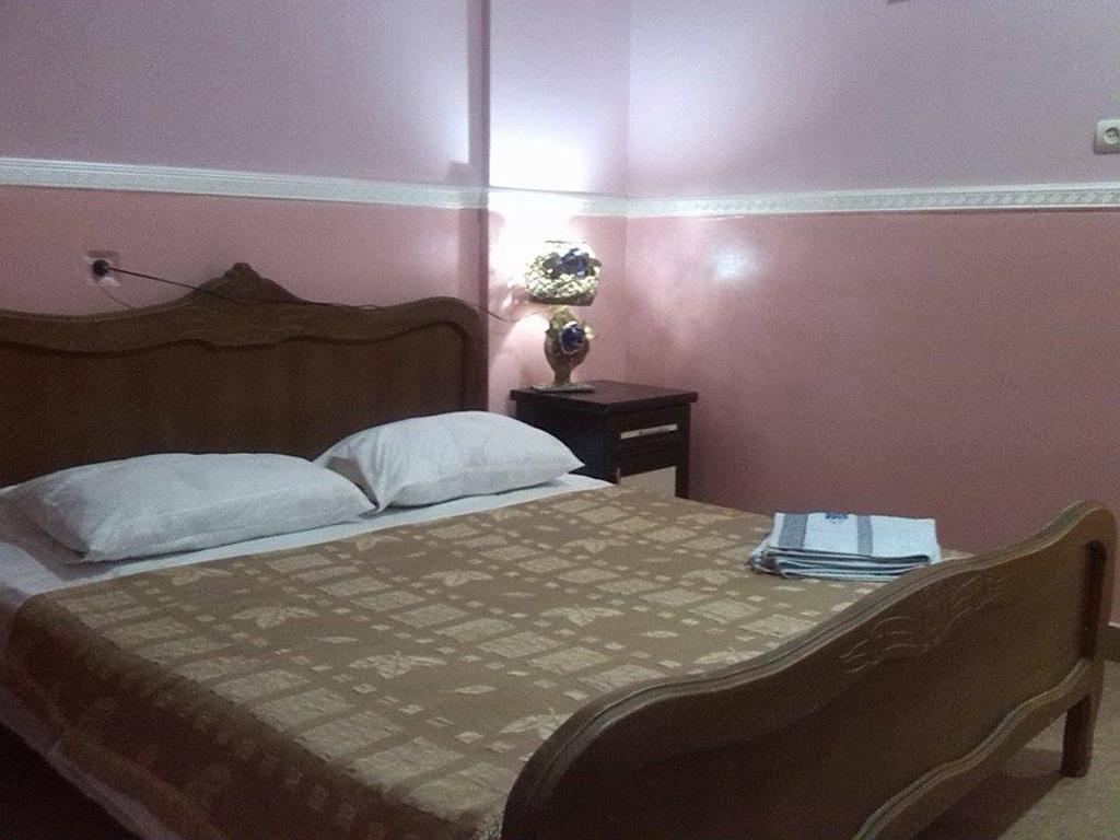 Hostel Georgia Kutaisi Ruang foto